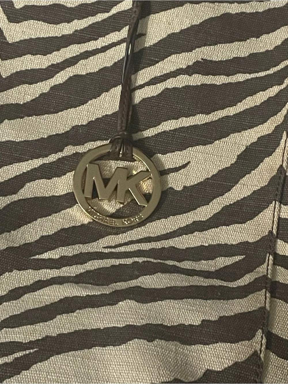 Michael Kors Zebra-Print Canvas Tote in Cream and Brown excellent condition - Picture 3 of 8